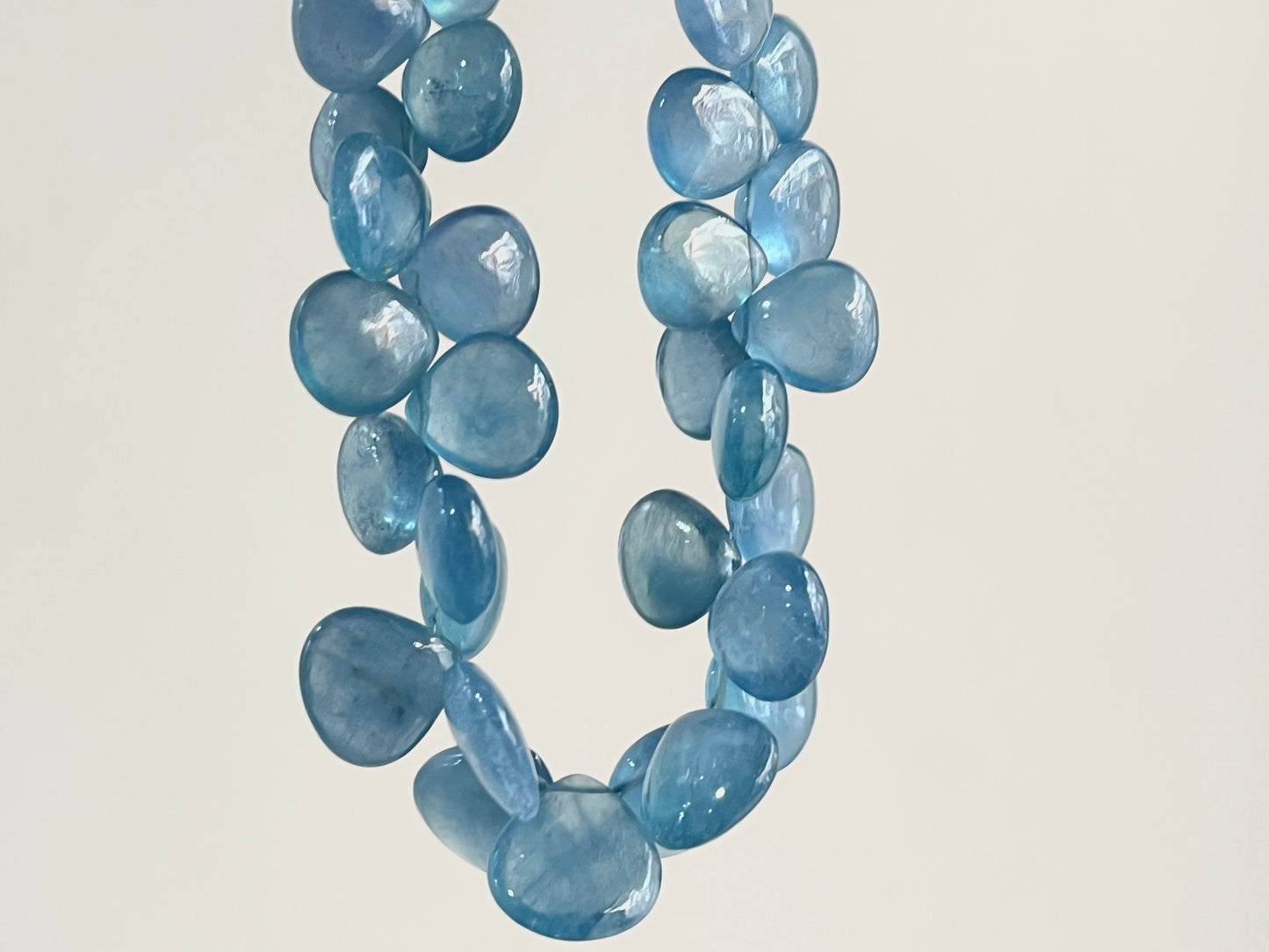 Aquamarine Smooth heart Shape Beads