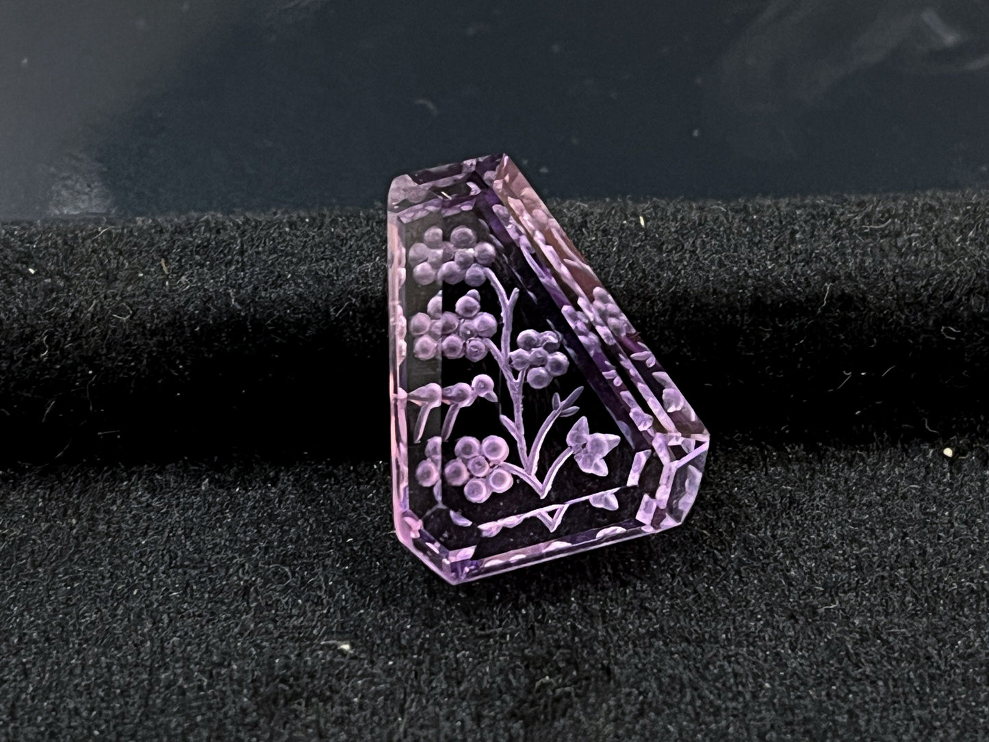 Amethyst Fabulous Handcarved Fantasy cut carving