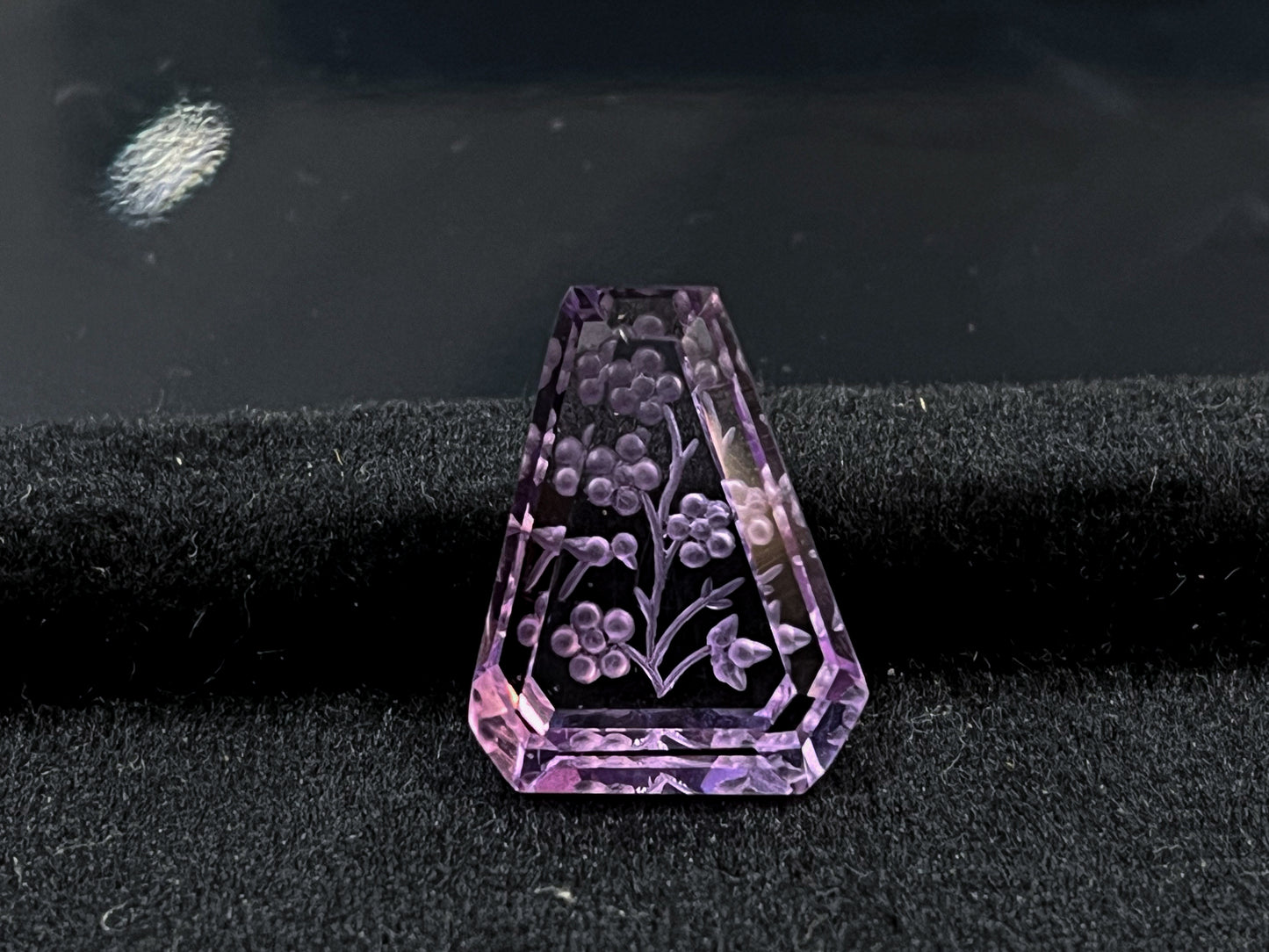 Amethyst Fabulous Handcarved Fantasy cut carving