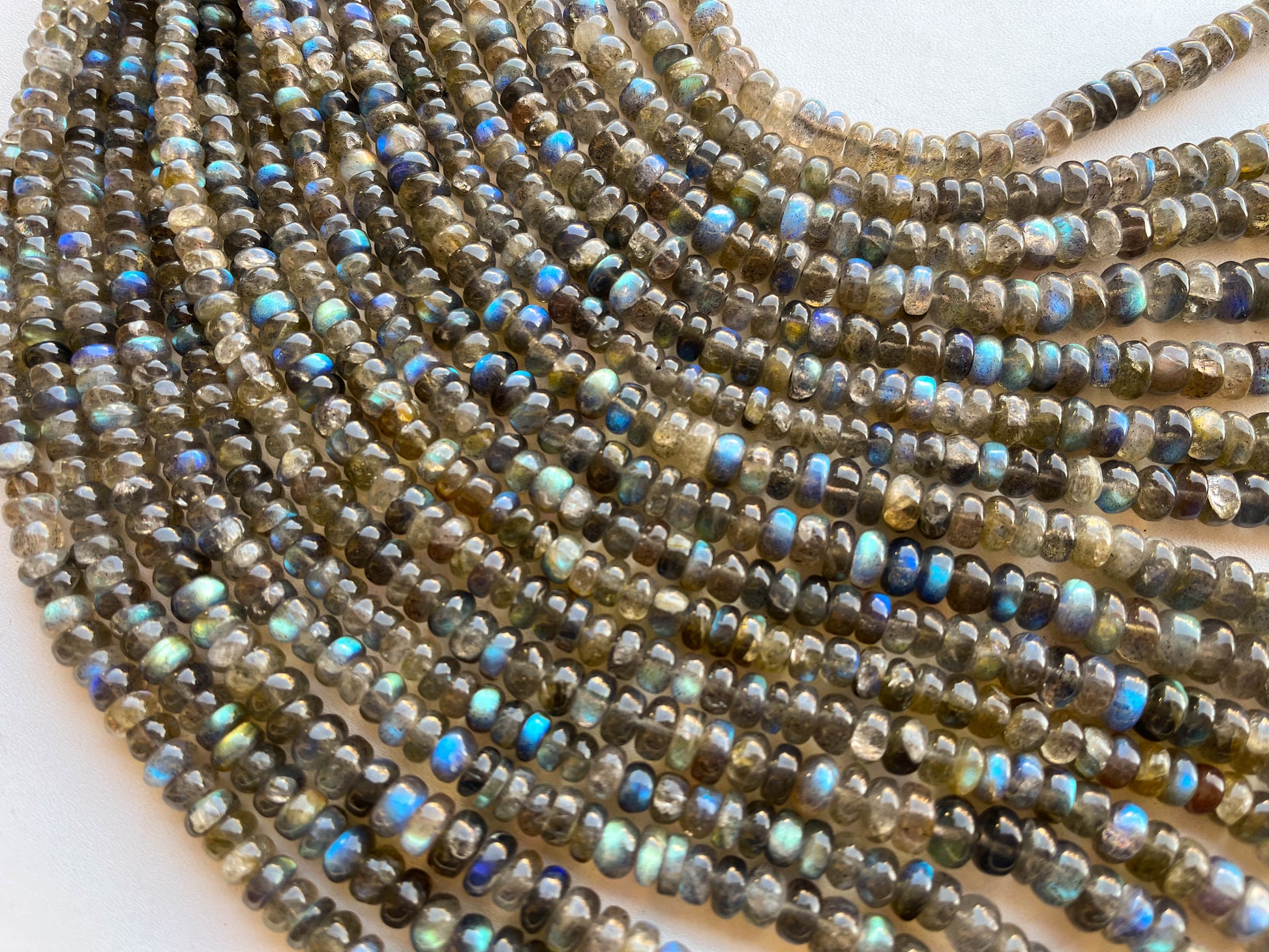 Labradorite Rondelle Beads, Labradorite Beads, Labradorite Smooth Rondelle Beads, Natural Labradorite Gemstone beads for jewelry Beadsforyourjewelry