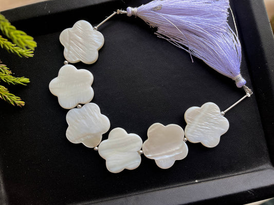 Mother of Pearl Flower Shape Beads, 6 Pieces | 25x25mm Beadsforyourjewelry