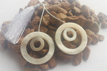 Mother of Pearl Round Hoop Beadsforyourjewelry