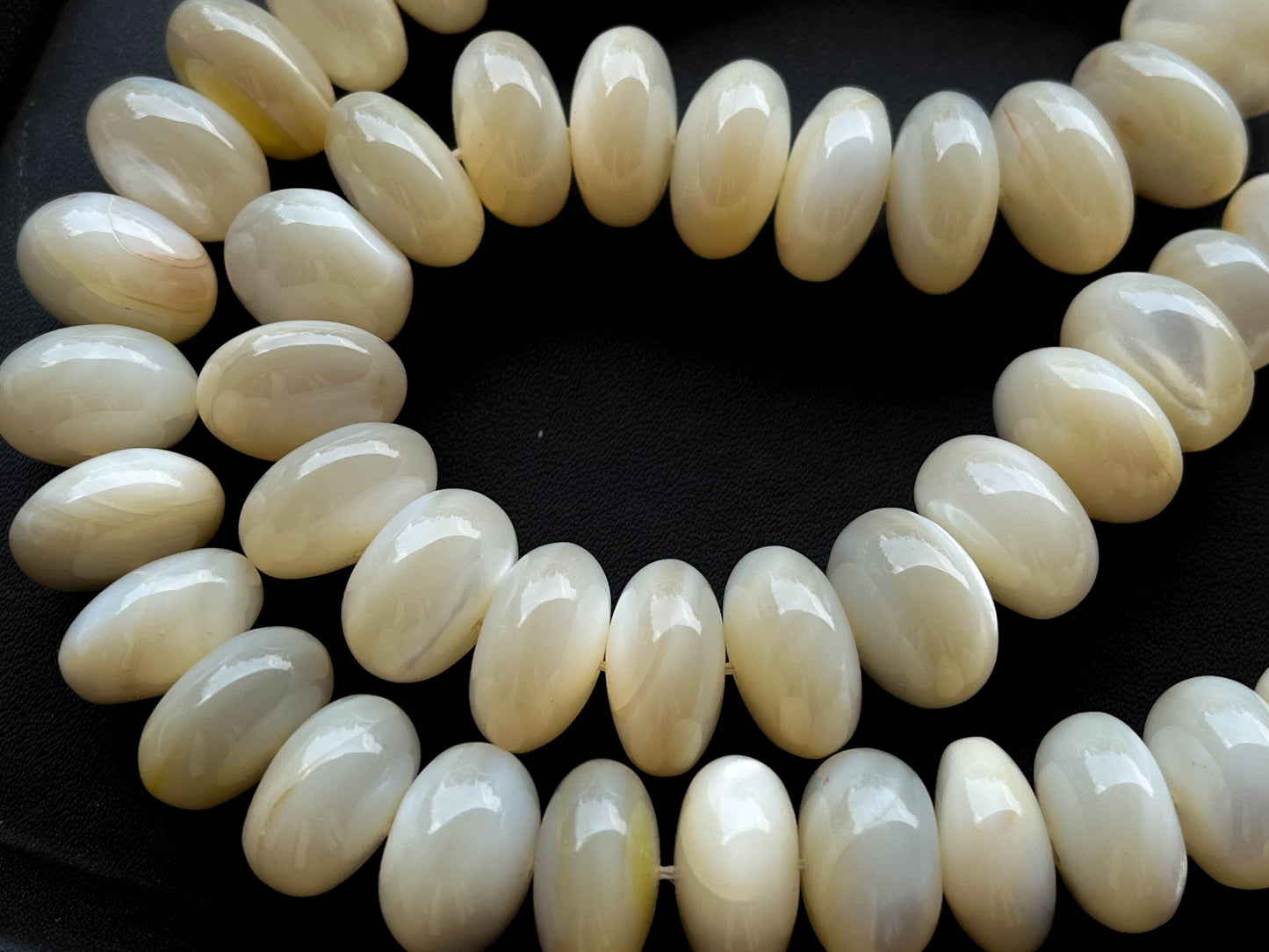Mother of Pearl Smooth Rondelle Beads, 18 Inch Beadsforyourjewelry