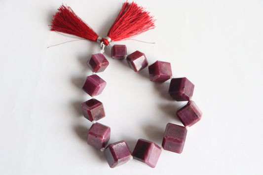Ruby Beads Cube Shape