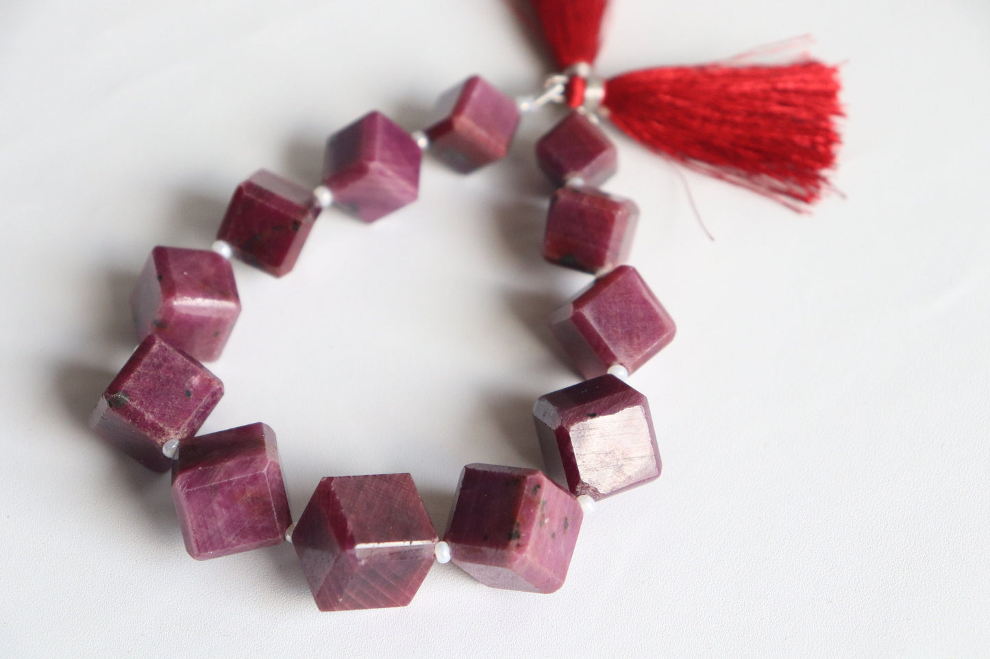 Ruby Beads Cube Shape