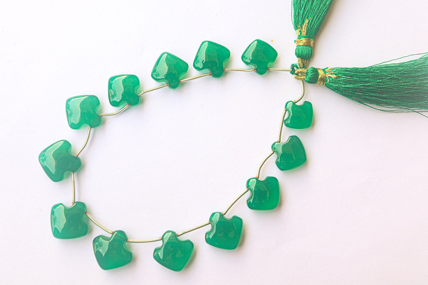 Green Onyx Fancy Shape Briolette Beads