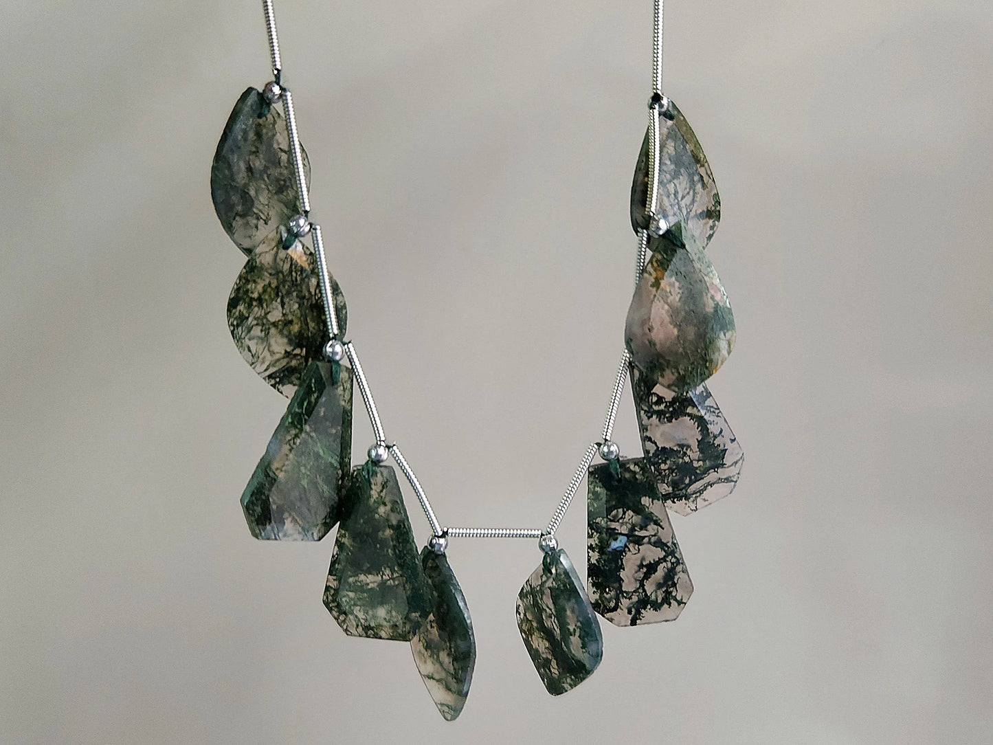 Natural Green Moss Agate Gemstone Fancy Crown Cut Pairs