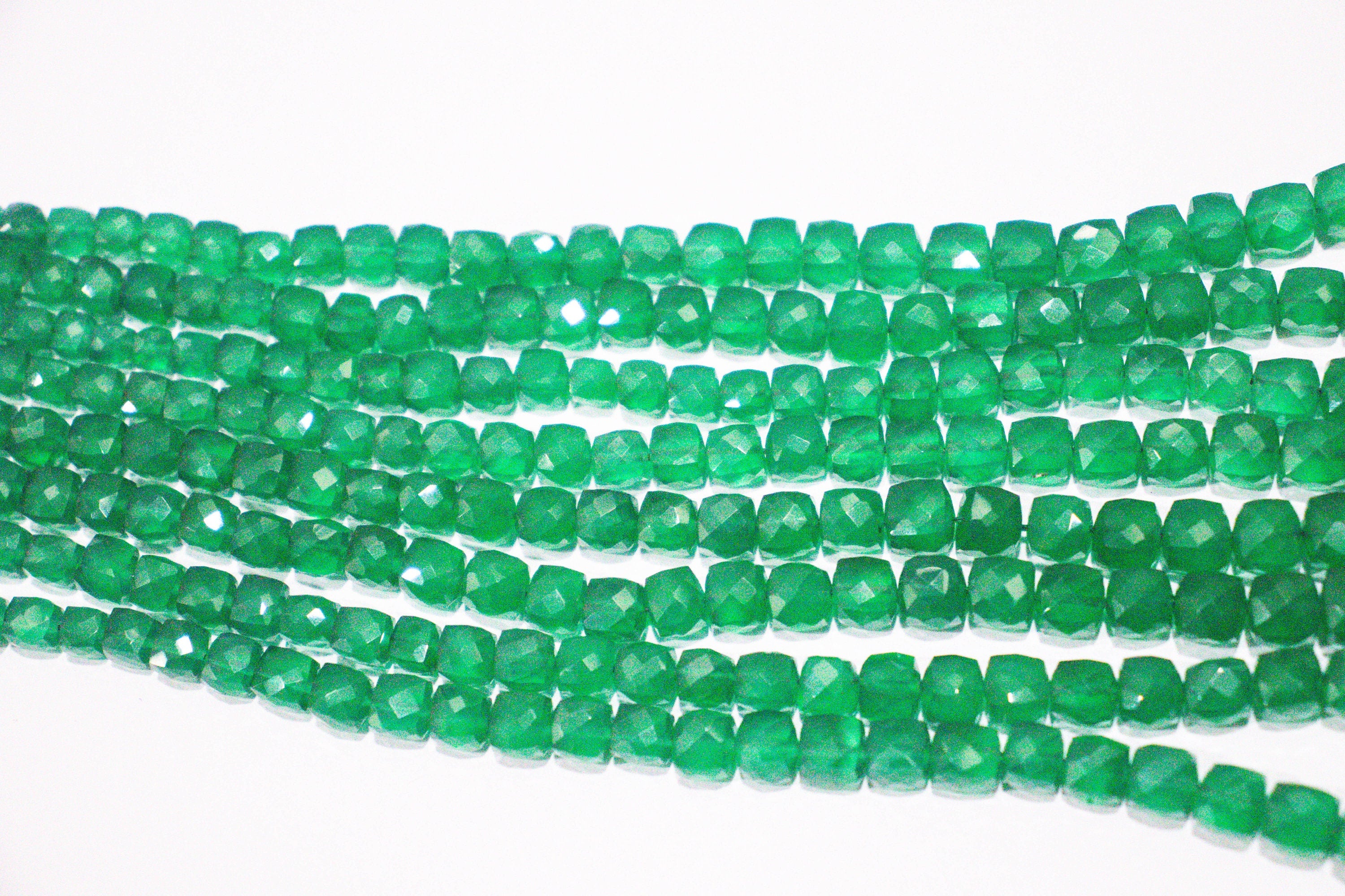 Green onyx Cube Beads 4 to 6mm Size AAA+ Quality Faceted Box Shape Beads Length 18 inches long Cube Gemstone Beads  Wholesale Beads - Beadsforyourjewelry